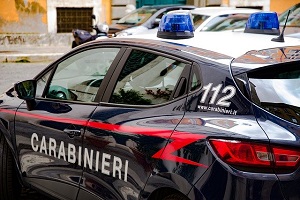 Rapina una banca si pente e si costituisce Sequestrati beni per 1.2 mln a ex funzionaria Atm Festa in un B&B: 14 studenti sanzionati Badante ubriaco maltratta disabile Pregiudicato gambizzato da ignoti Multati sei studenti per festa non autorizzata Aggredisce la moglie dopo che lei lo ha denunciato Multati negozi di via Padova e viale Monza Arrestati i sei rom che fuggirono dopo una rapina carabinieri fucilate truccazzano