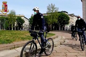 Arrestato spacciatore gambiano al parco sempione