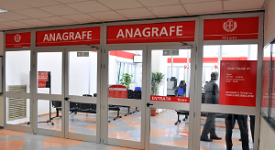Installate 15 cabine foto Cie nelle sedi anagrafe Anagrafe: tornano operative quattro sedi decentrate Palazzo Marino smentisce furto di dati all'anagrafe Lunedì riaprono le sedi decentrate dell'anagrafe