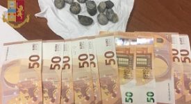 Due arresti per la truffa dello specchietto