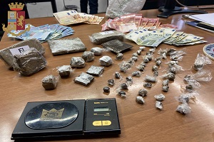 Arrestato edicolante spacciatore