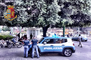 Piazza Bottini: 41 persone controllate e tre denunciate