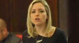Sardone: Comune non abbandoni gli ambulanti Sardone (Lega): solo il 30% dei bambini rom di via Negrotto vanno a scuolaSardone: commercianti in difficoltà e il comune pensa alle aree smoking free Sardone: alzeremo barricate contro le sanatorie di Sala Sardone (Lega): denaro pubblico sprecato per trovare lavoro a 23 persone in 4 anni Sardone (Lega): Sala vuole abolire lo smart working, ma non convoca il consiglio in presenza