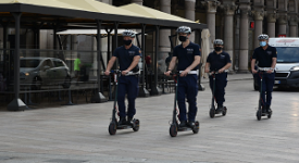 Cancellati annunci per la vendita di finti monopattini elettrici Al via il nuovo servizio in monopattino della Polizia locale
