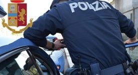 Nascondeva hashish in cucina, arrestata