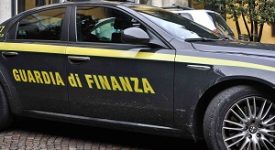Festa abusiva sui Navigli Milano: 14 multati guardia di finanza Fondi Lega: liquidatore fermato mentre fuggiva in Brasile
