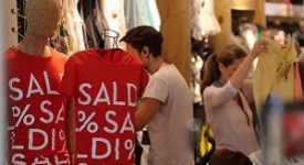 Saldi a partire dal 5 gennaio Domani iniziano i saldi