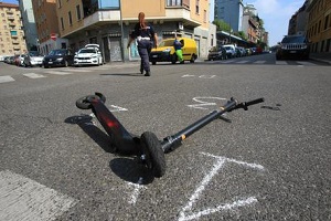 Mascaretti (FdI): regolamentare l’utilizzo dei monopattini Ennesimo incidente in monopattino. ACI: situazione preoccupante