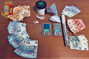 Italiano, marocchino e libico arrestati per spaccio di cocaina
