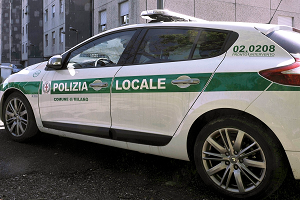 Manomissione di parcometri e truffa agli automobilisti
