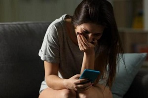 Arrestato un uomo per revenge porn