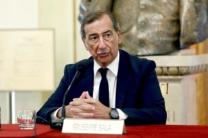 Sala: pensiamo a drive in dedicati alla scuola Sala: per ora controlli ma nessuna restrizione Sala: ricandidatura? Per ora mi concentro su Milano