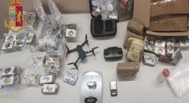 Controllavano la piazza di spaccio con un drone