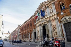Effetto covid: più iscritti al test di Medicina