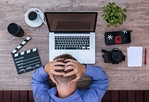 la distanza tra giornalimo e realtà