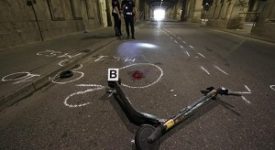 De Corato (FdI): da giugno 2020 1.000 incidenti con il monopattino Incidente in monopattino due ragazzi in ospedale