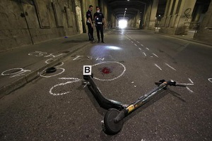 De Corato (FdI): da giugno 2020 1.000 incidenti con il monopattino Incidente in monopattino due ragazzi in ospedale