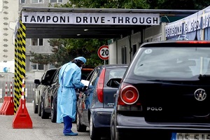Ats: contagi mentre si è in coda per il tampone