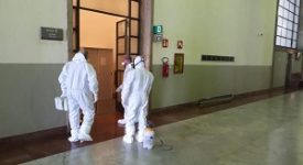 Disinfezione corridoio al Palagiustizia