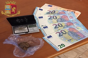 Arrestato spacciatore di eroina