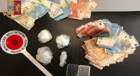 Arrestati 7 spacciatori e sequestrato mezzo chilo di cocaina