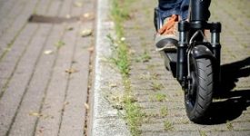 Arrestato spacciatore in monopattino