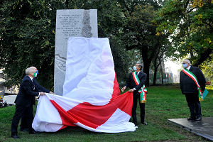 Sala: fondamentale ricordare orrori Foibe per scongiurare negazionismo Inagurato monumento agli infoibati. Sala: Stele importante ma c'è voluto troppo
