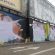 Imbrattati murales dedicati a medici