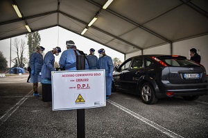 Per le scuole drive through da 500 test al giorno