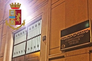 Arrestato rapinatore in via Lazzaroni