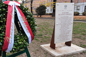Deposte le corone per il 17° anniversario della strage di Nassiriya