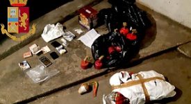 Un arresto per spaccio e detenzione di materiale pirotecnico
