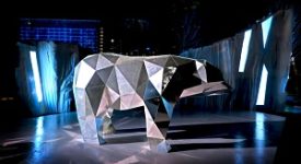 Iceberg e orsi alla biblioteca degli alberi