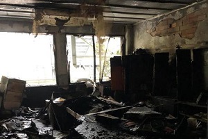 Scuola Pisacane Poerio resa inagibile da un incendio