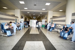 Vax day a Niguarda. Fontana: parte un percorso che porterà alla normalità