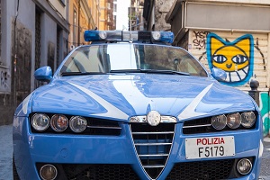 Va a rubare con il figlio e rimane intrappolata Algerino arrestato per ricettazione Arrestato spacciatore ciclista Prostituzione in centro tattoo: arrestati padre e figlio Sanzionati in cinque a pranzo in un ristorante L'Assessore De Corato ha incontrato il sindacato di Polizia SAP