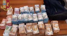 Arrestato con documenti falsi e 300mila euro nello zaino