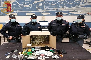 Arrestati 2 pregiudicati per spaccio di droga