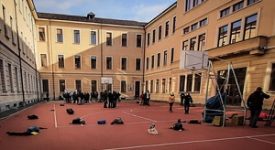 Studenti occupano liceo Manzoni contro la dad