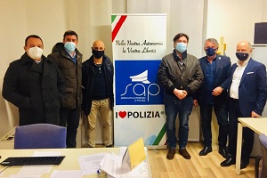 Osnato (FdI): Polizia lasciata senza tutele da Comune e Stato