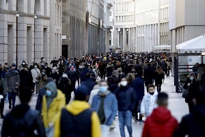 I milanesi tornano a fare shopping