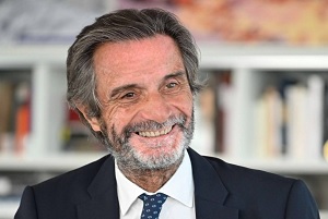 Fontana: errore ridurre militari a Milano Fontana a processo. Salvini: vergognoso