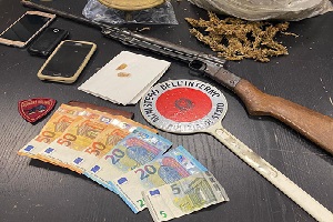 Due italiani e un marocchino arrestati per spaccio