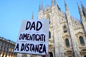 De Chirico (FI): proponiamo superiori in aula dalle 11 alle 18