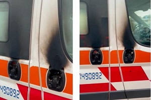 Incendiata ambulanza in via Fantoli