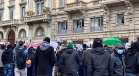 Proteste della comunità Senegalese per l'arresto di Ousmane Sonko