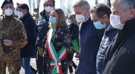 Visita della vicesindaco Scavuzzo con Curcio e Figliuolo al drive through di Trenno