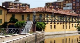 Cede balaustra su un ponte della Martesana: 40enne in coma
