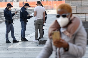 Chiusi 16 negozi per violazioni delle norme anti-covid