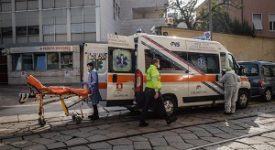 Ricoverato ladro caduto mentre scalava un edificio
